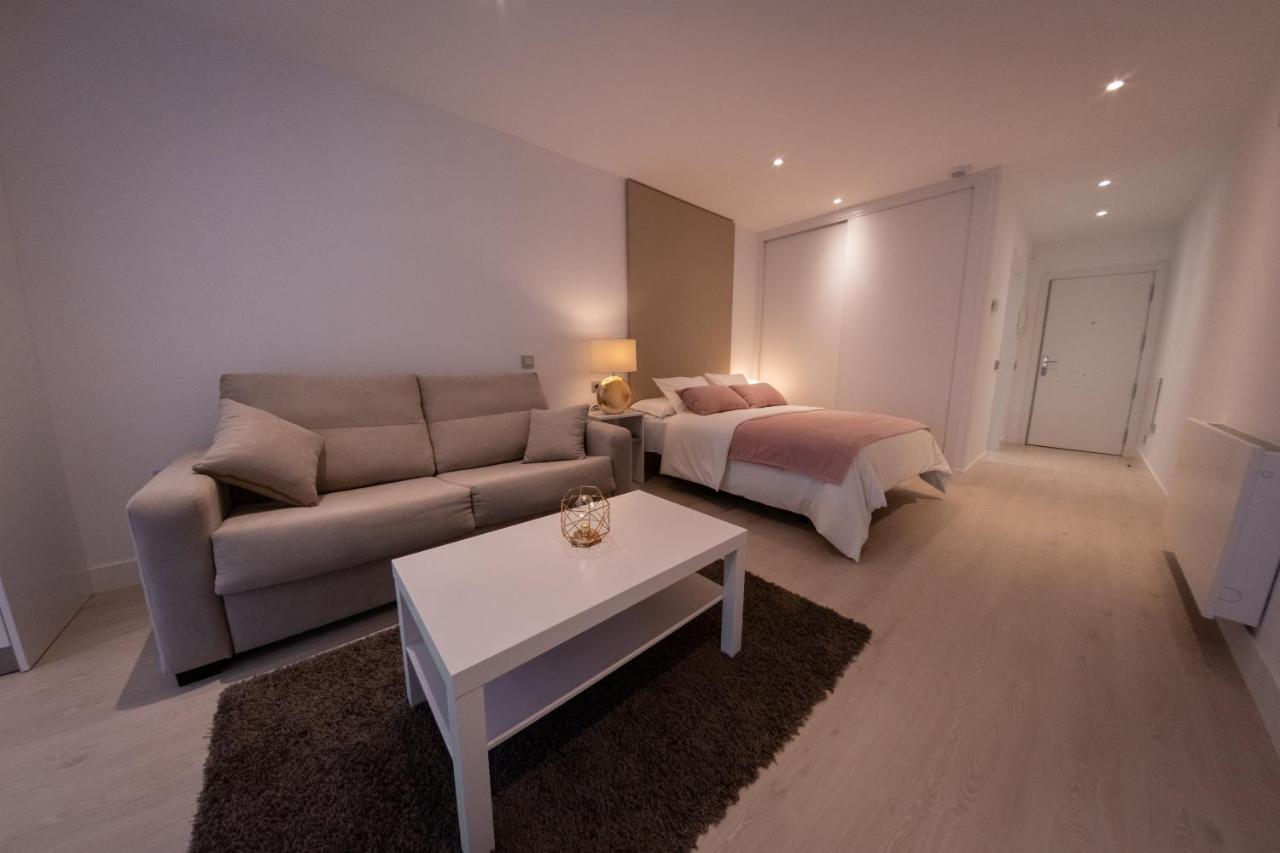 זמורה Apartamentos Palacio De Yolanda מראה חיצוני תמונה