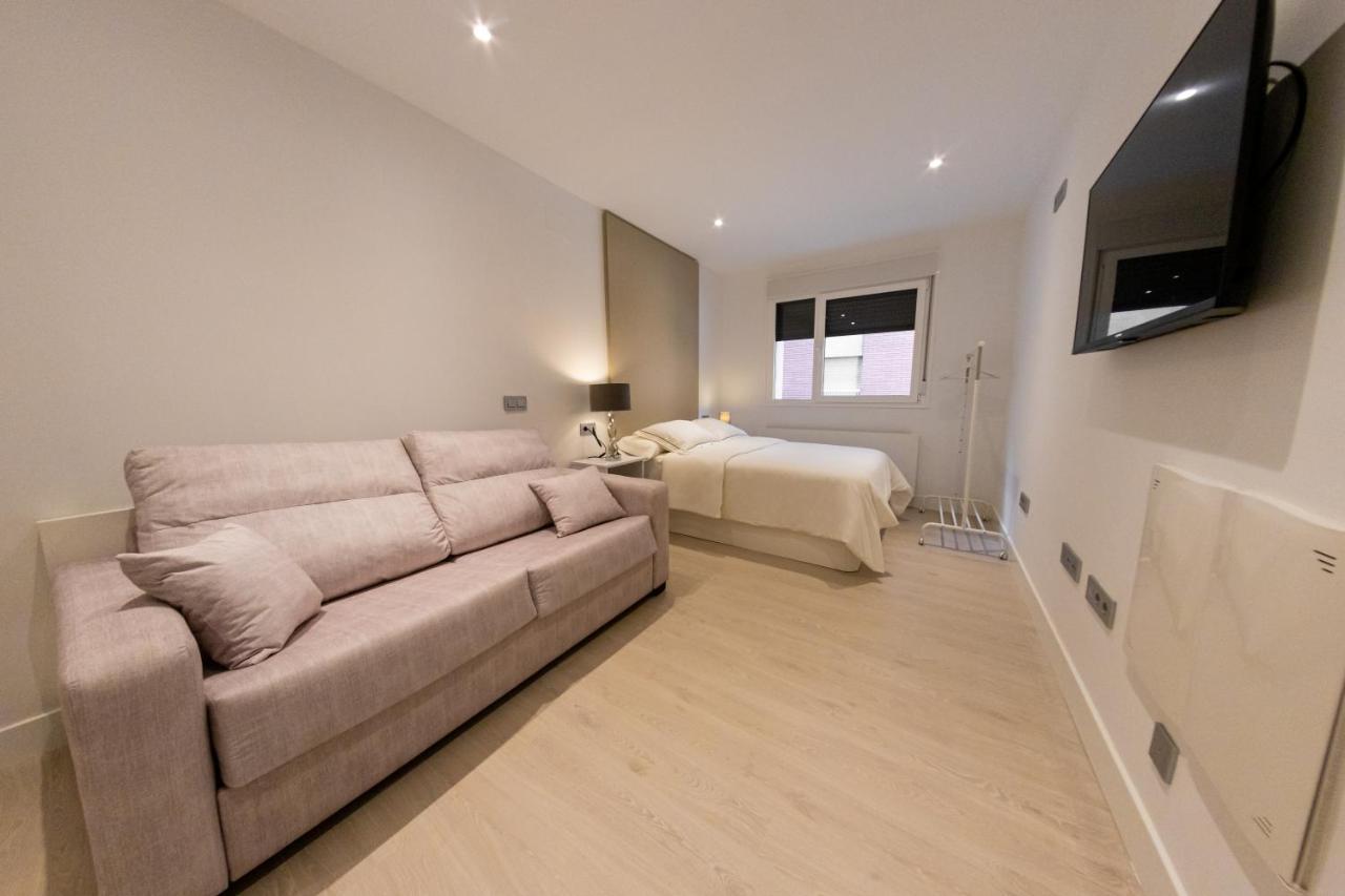 זמורה Apartamentos Palacio De Yolanda מראה חיצוני תמונה